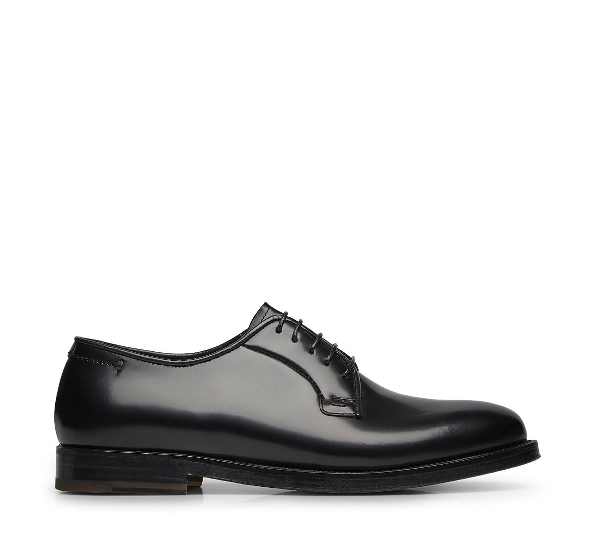 Derby shoes in calfskin