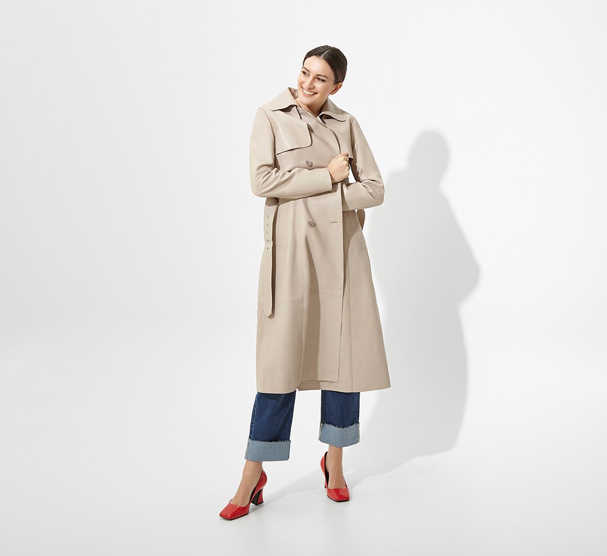 Trench coat with belt