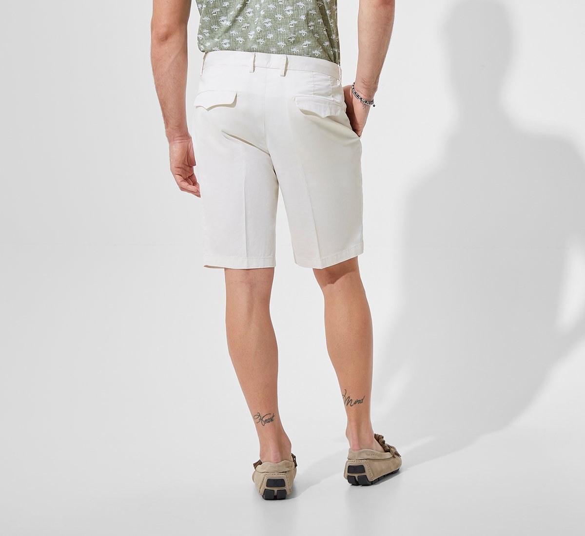 Structured Bermuda shorts