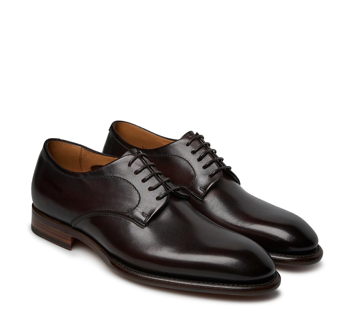 Calfskin lace-ups